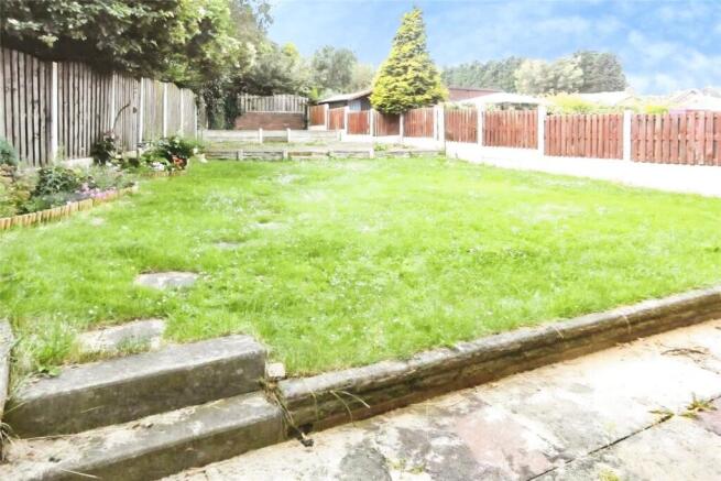 3 bed Semi-Detached for sale Image 6