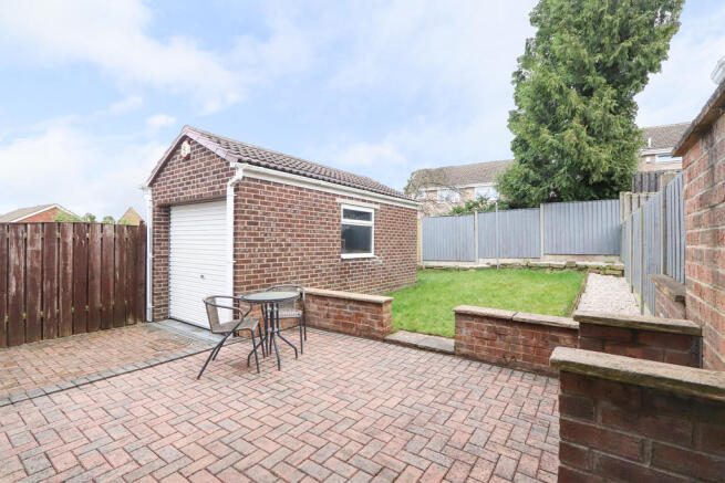 Rear Garden &...