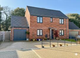 9, Martello Close, Bawdsey IP12 3FE