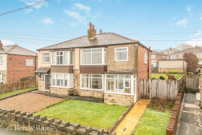 842, Leeds Road, Shaw Cross, Dewsbury WF12 7QN