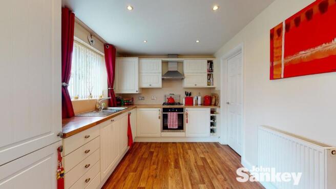 Kitchen 1.jpg
