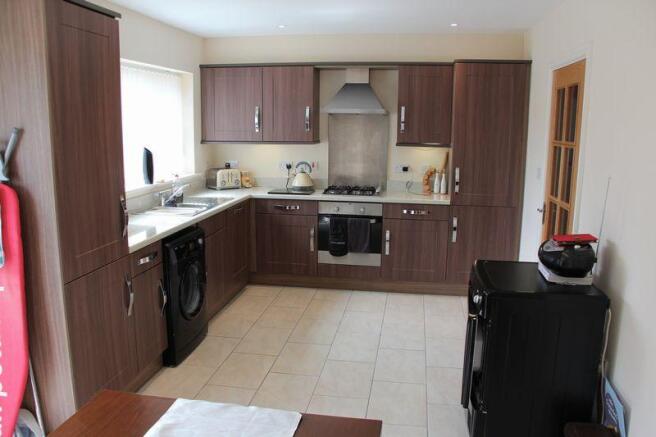 KITCHEN AREA