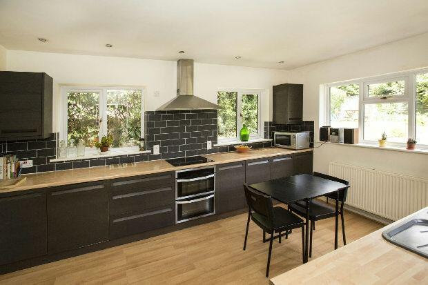 Kitchen/Breakfast Ro