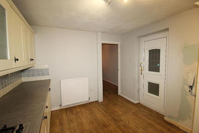 2 bed Terraced for sale Image 8