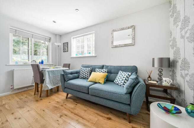 1342273-8-68a8636...