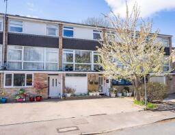 24, St Johns Court, Beaumont Avenue, St Albans AL1 4TS