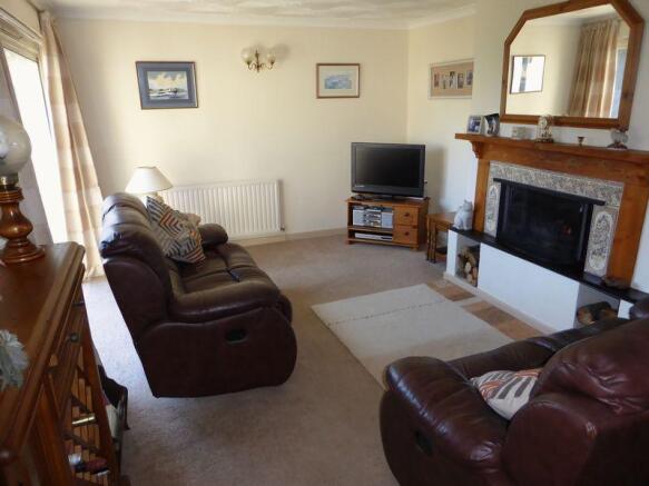Living room 2
