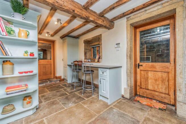 4 bed House for sale Image 5