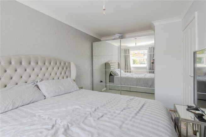 3 bed Semi-Detached for sale Image 4