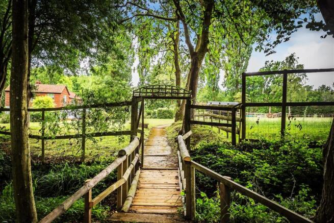 house. partnership Ockley