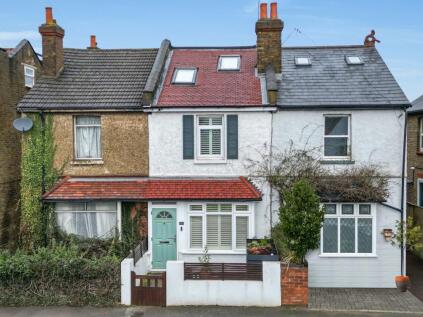 Hurst Road, West Molesey, KT8