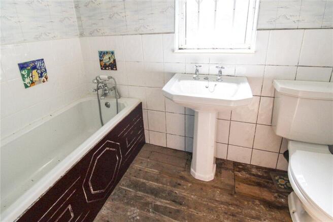 3 bed Bungalow for sale Image 10