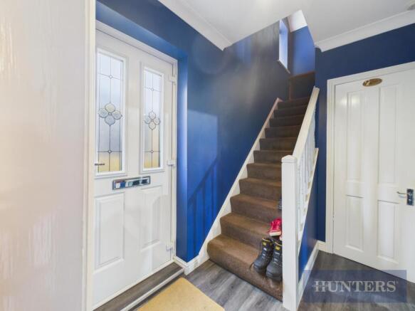 3 bed Semi-Detached for sale Image 9