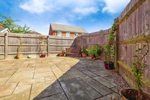 30, Swift Crescent, Deal CT14 9FQ