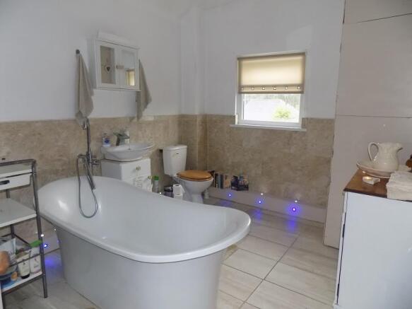 Family bathroom