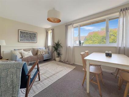 Birch Trees Road, Great Shelford, CB22