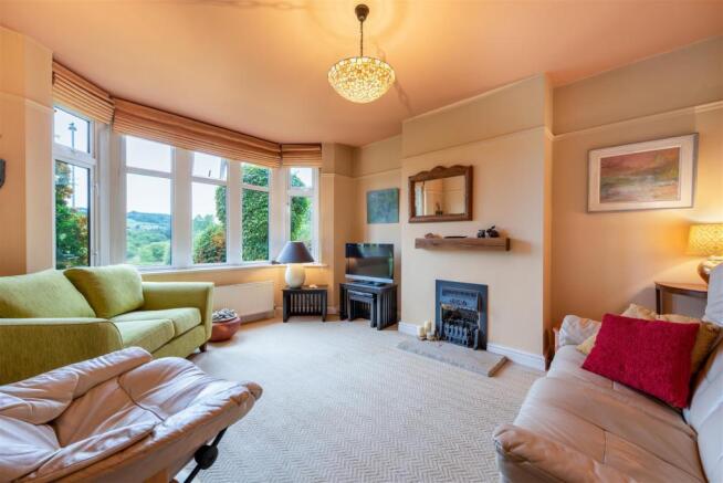 Living Room.jpg
