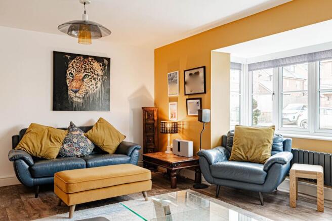Living Room (1)