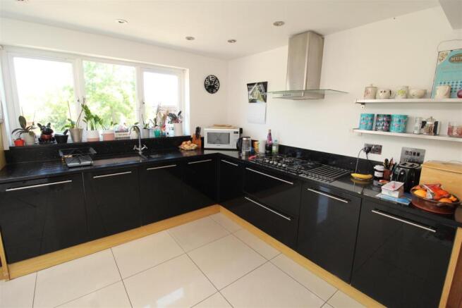 Northaw Road West 25 022.JPG