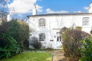 1 Yok Lodge, High Street, Haywards Heath RH16 2HG
