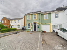 8, The Comfrey, Watermead, Aylesbury HP19 0FL