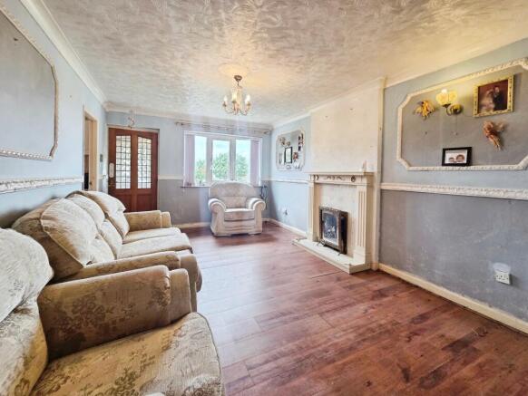 2 bed Bungalow for sale Image 4