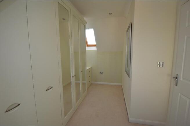 Dressing Room/ Bed 6