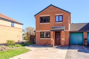 17, Redmires Close, York YO30 4TD