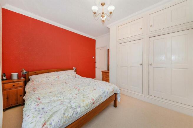 93 May Lane - bed1b.jpg