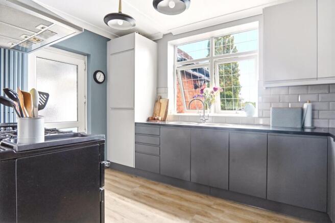 img034