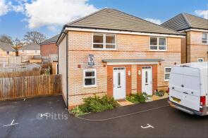 42, Angelica Grove, Newport PO30 2GH