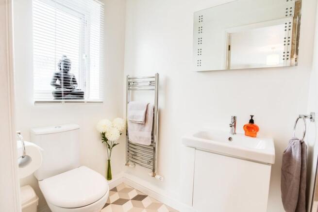 En-suite shower r...