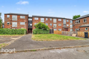 33, Jefferson Close, Gants Hill, Ilford IG2 6RZ