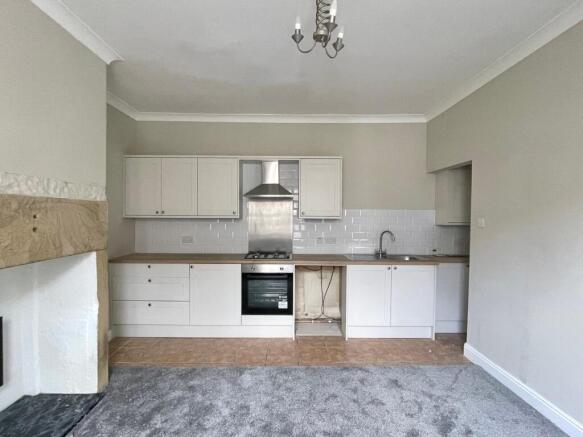 2 bed Terraced for sale Image 5