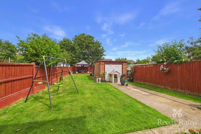 3 bed Semi-Detached for sale Image 6