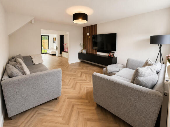 Stonehaven Drive, Fearnhead, Warrington photo 5