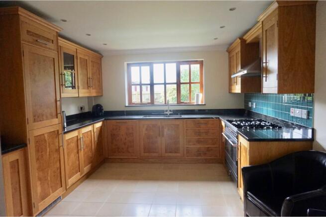 Kitchen / Breakfast