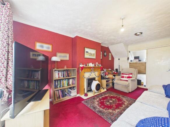 Laburnum Road, Gloucester, Gloucestershire, GL1 photo 4