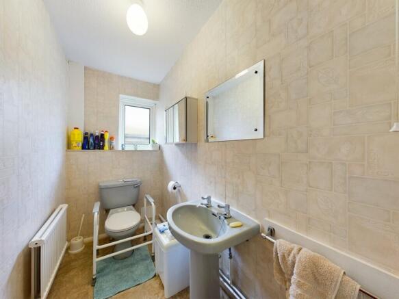 Photo 12