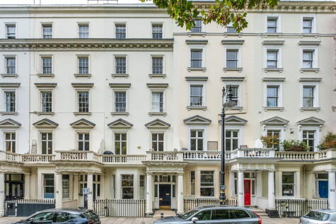 St Georges Square, London, SW1V