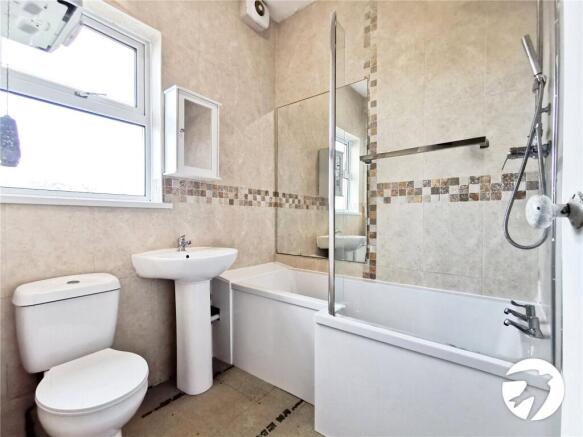 Sheridan Road, Belvedere, DA17 photo 4