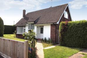 1, Elizabeth Road, Poringland NR14 7RH