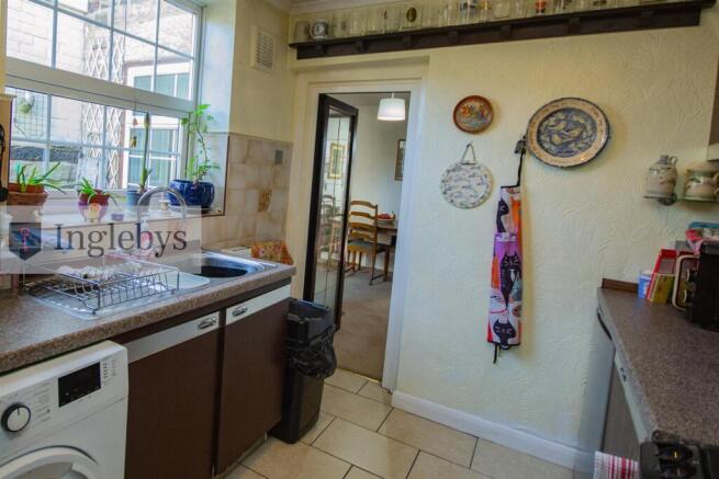 2 bed House for sale Image 10