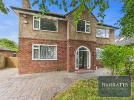 14, Bredbury Green, Romiley, Stockport SK6 3DN