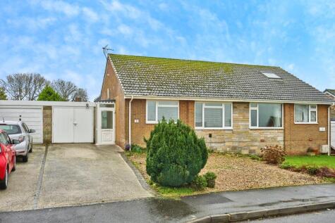 Trafalgar Drive, Binstead, Ryde, PO33