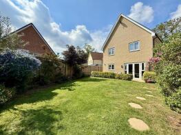 42, Petty Croft, Broomfield, Chelmsford CM1 7FS