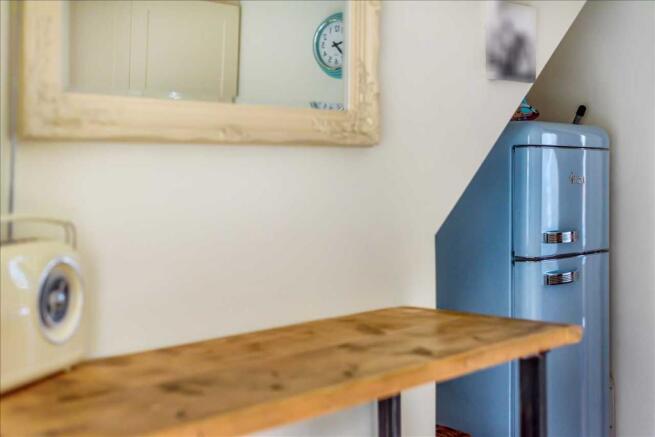 KITCHEN /