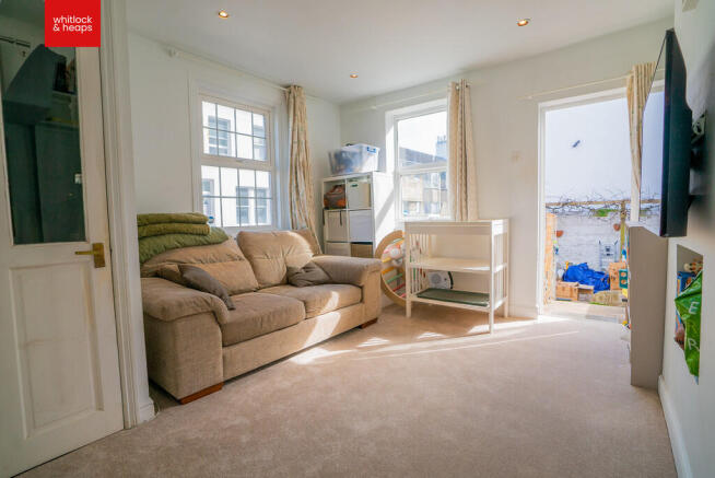 61 Upper Gloucest...