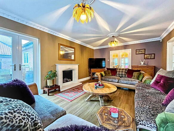 3 bed Detached Bungalow for sale Image 5