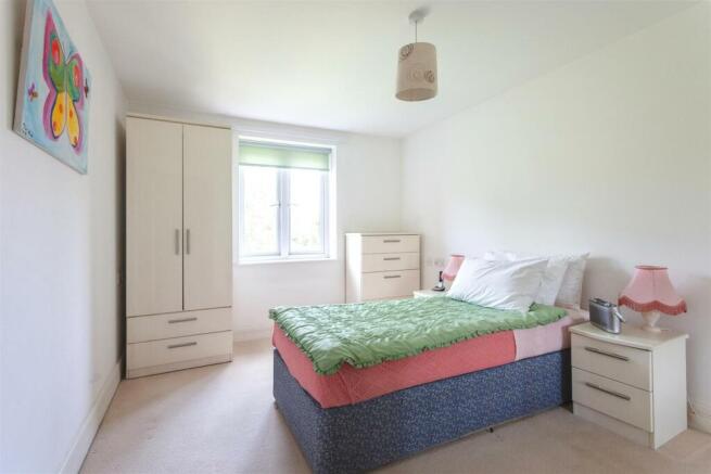 Master bedroom.jpg